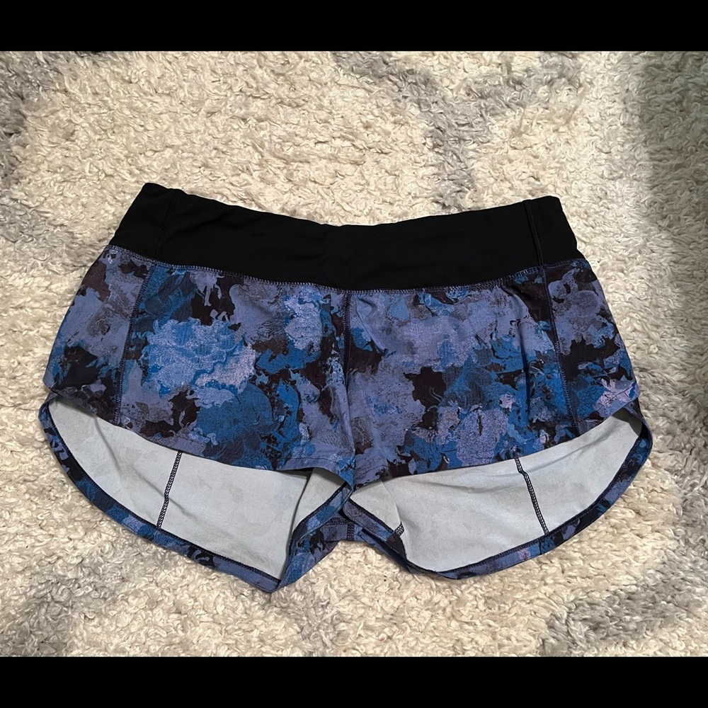 Lululemon Speed Up Shorts 2.5”